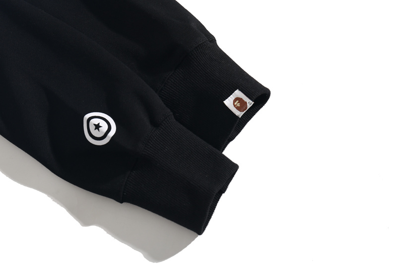 Bape Shake color negra gorro azul