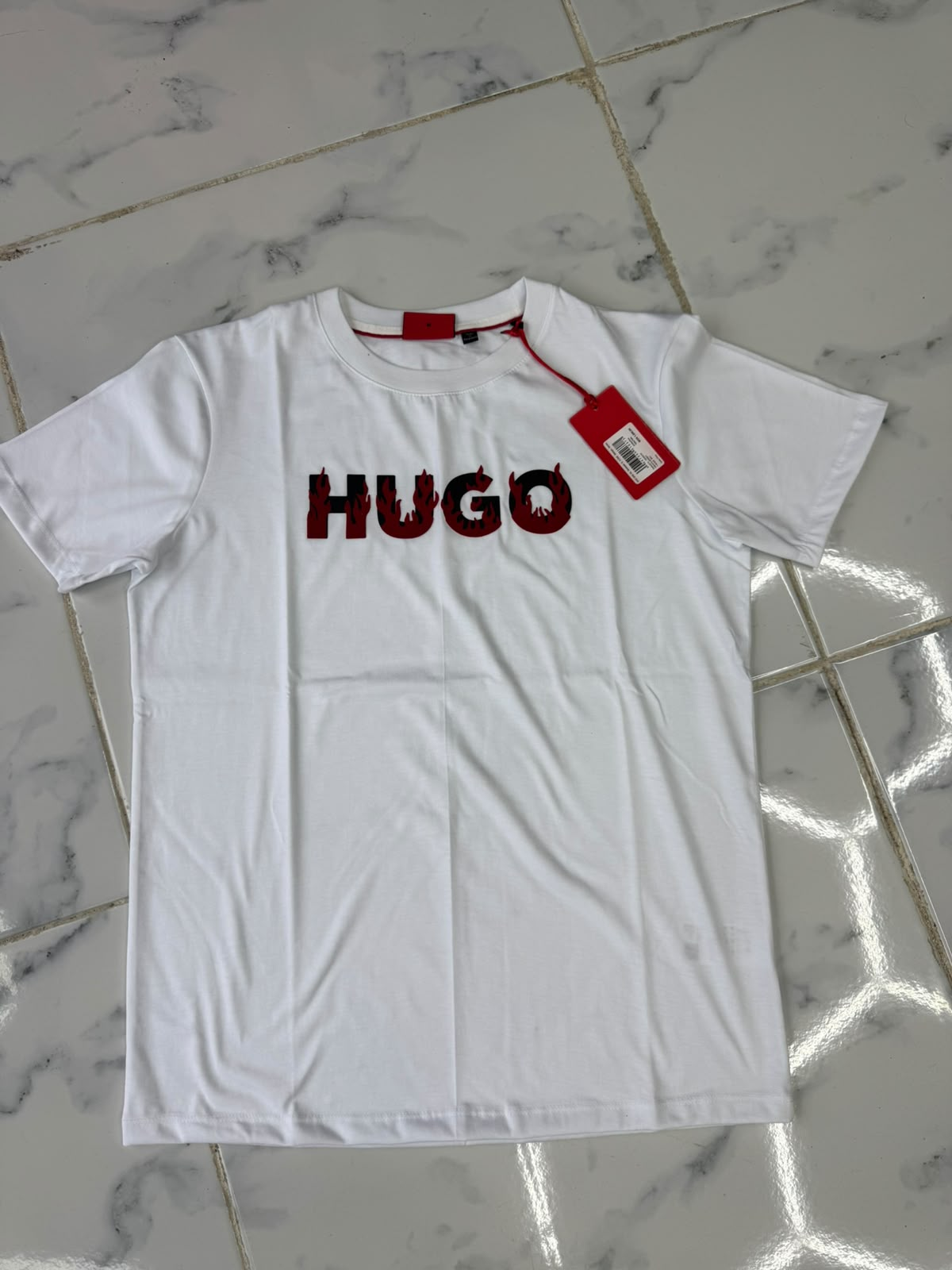 Hugo fuego blanca