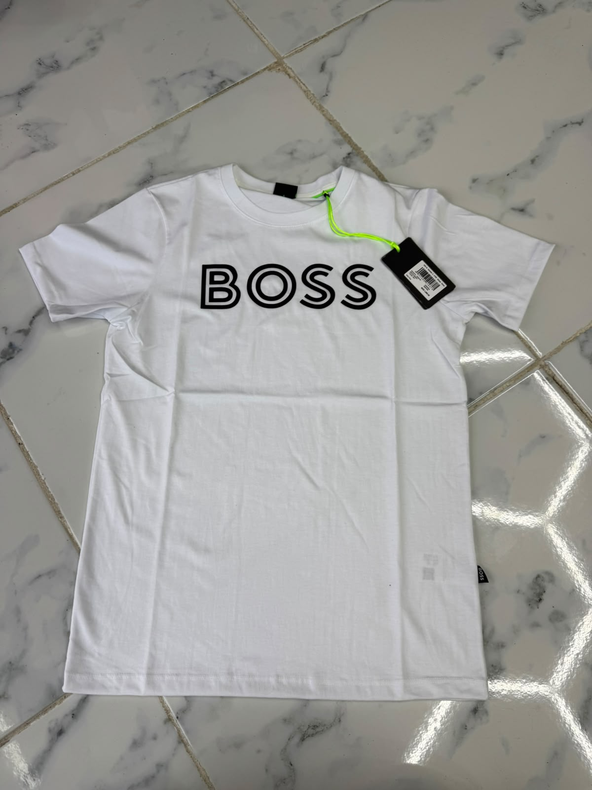 Boss blanca doble linea