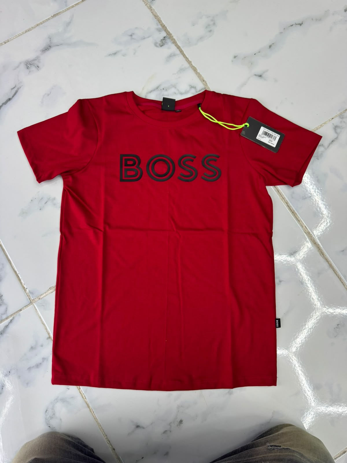 Boss roja doble linea