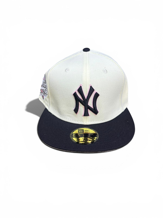 Gorra New Era NY blanco rosa