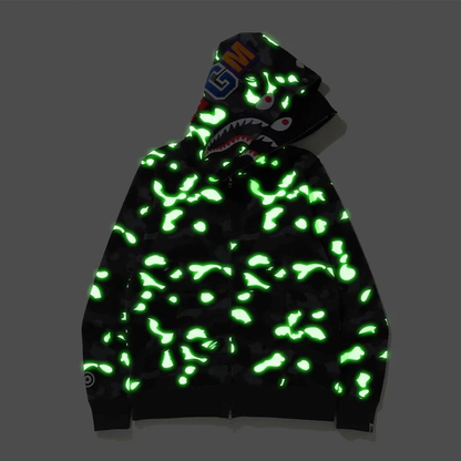 Hoddie Bape Shark negra con manchas blancas