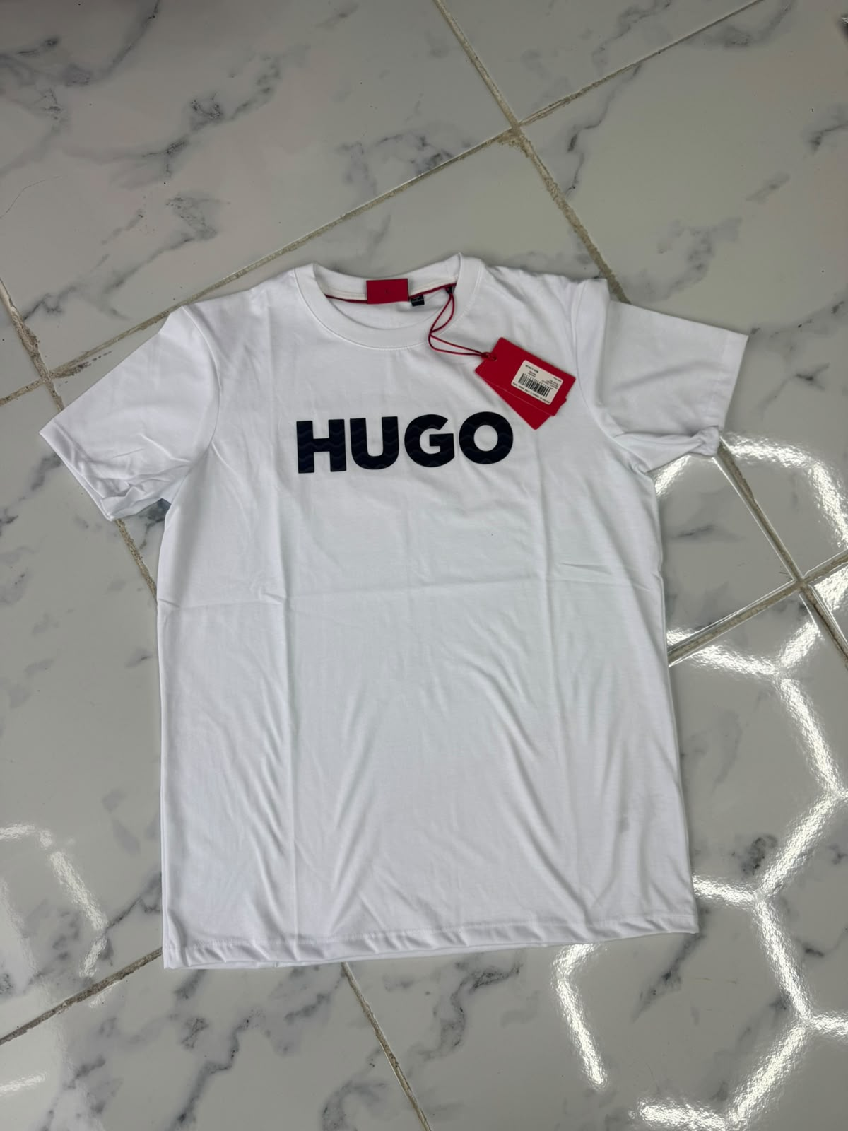 Hugo blanco reflejante