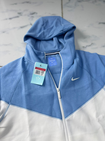 Nike tech nocta blanco azul